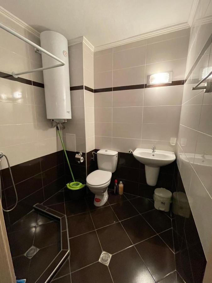Apartments In Vip Classic Pantai Sunny Bagian luar foto