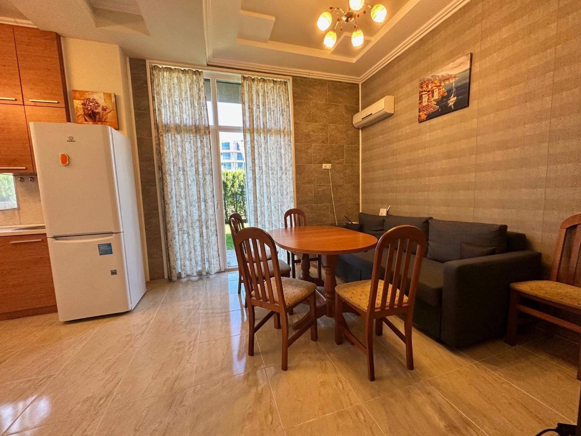 Apartments In Vip Classic Pantai Sunny Bagian luar foto