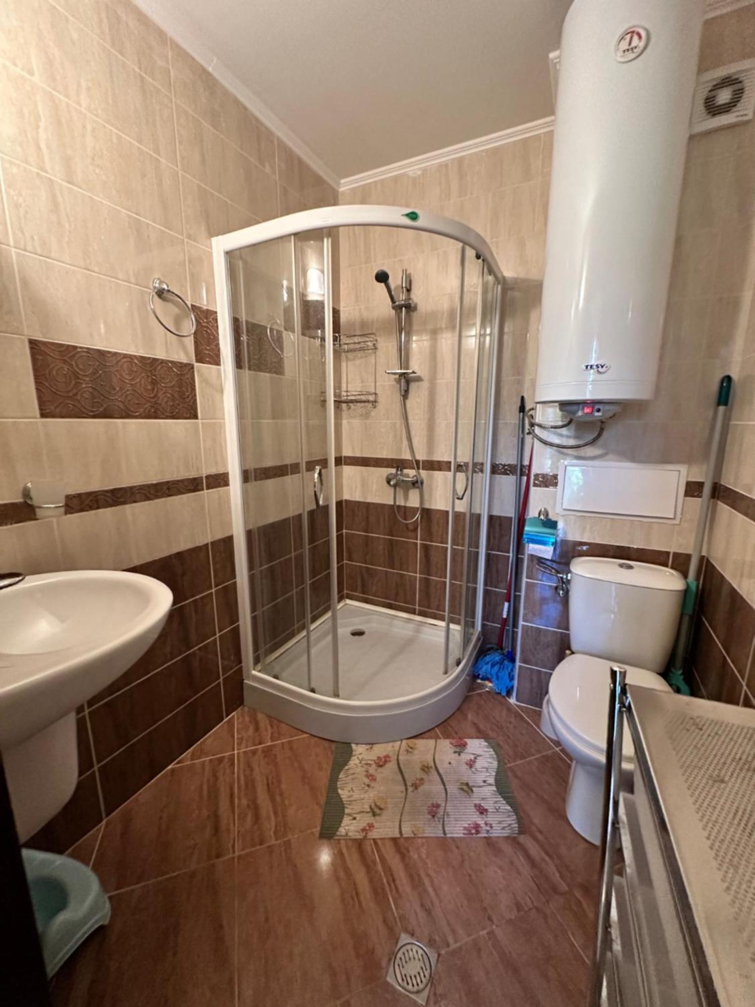 Apartments In Vip Classic Pantai Sunny Bagian luar foto